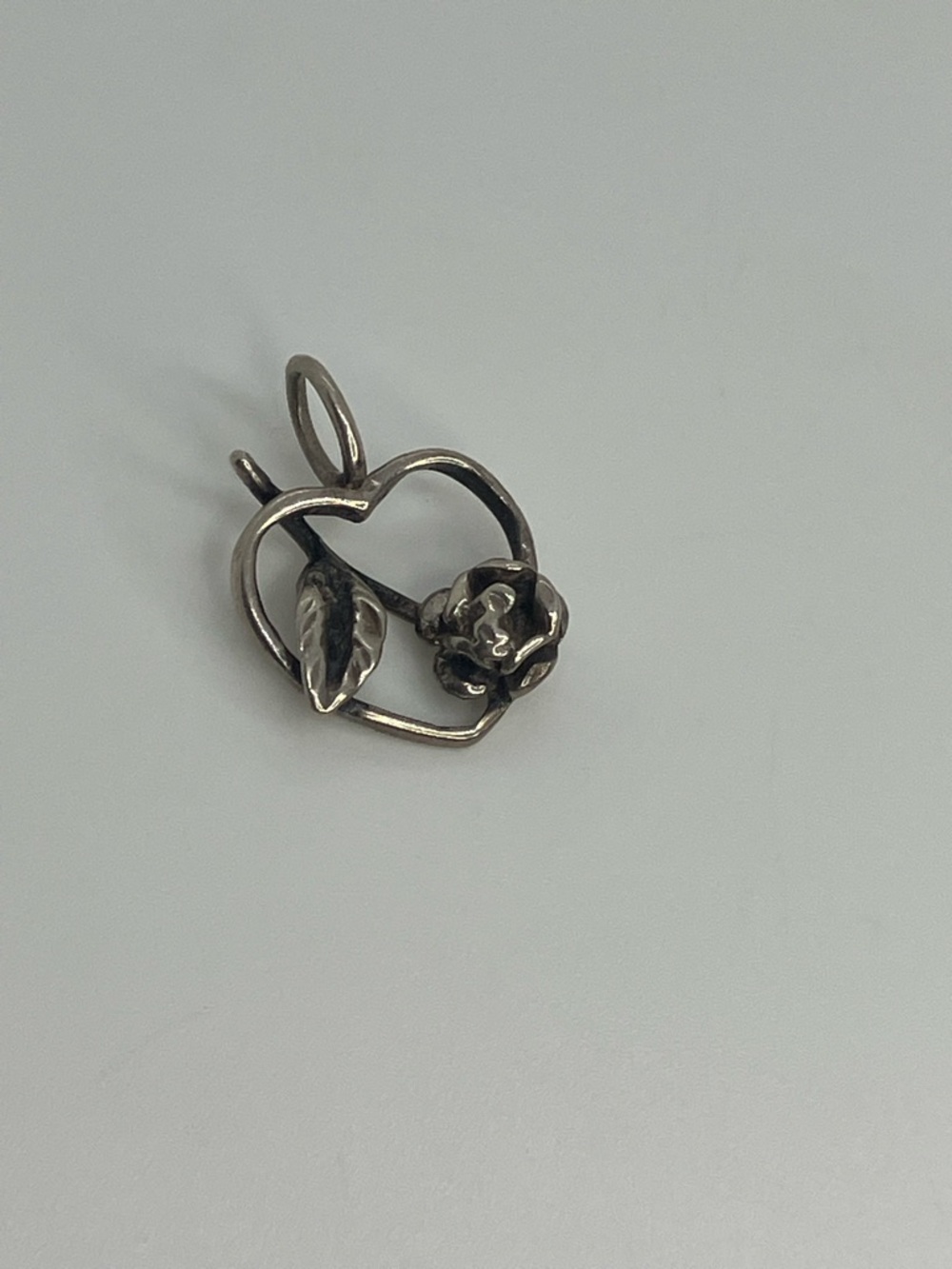 Vtg 925 Sterling Silver Open Heart Rose Flower Floral Mini Pendant